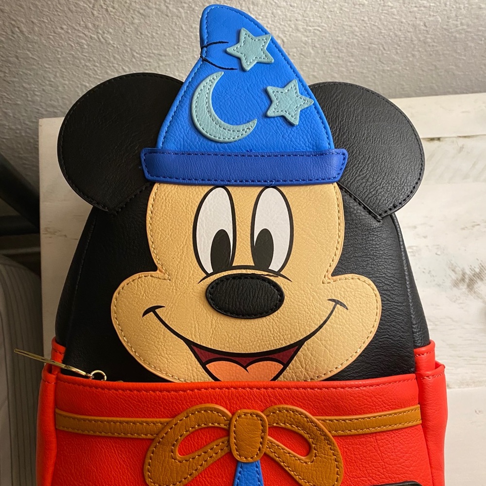 Sorcerer Mickey Loungefly